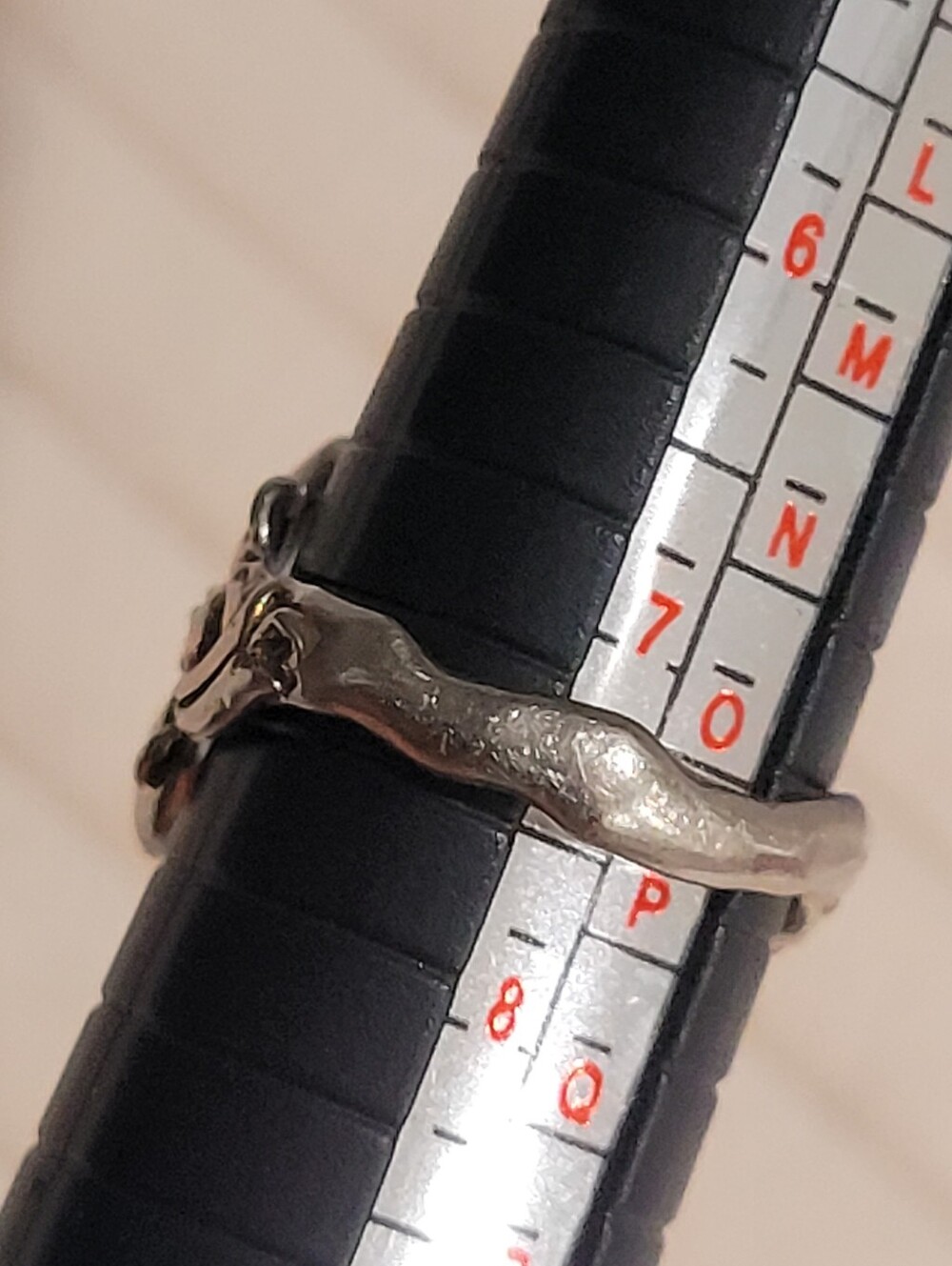 14k Solid White Gold Antique Diamond Ring - Picture 6 of 6